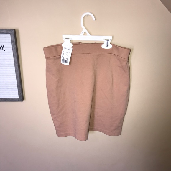 Forever 21 skirt - Picture 2 of 3